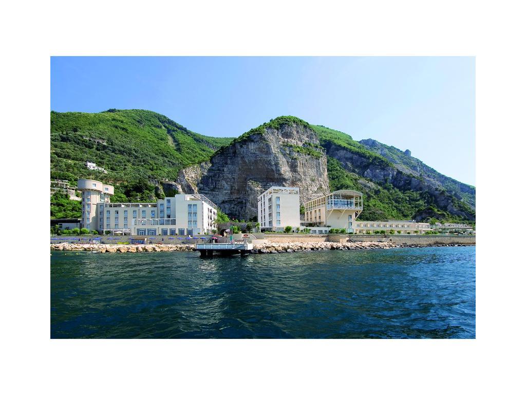 Towers Hotel Stabiae Sorrento Coast Кастелламмаре-ди-Стабия Экстерьер фото